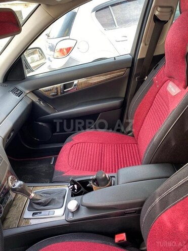 Mercedes C 230-11