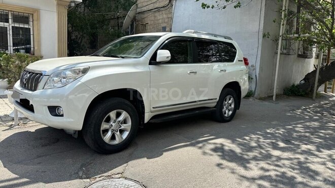 Toyota Land Cruiser Prado-2