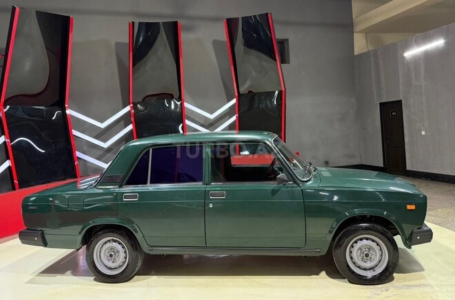 LADA (VAZ) 2107-5
