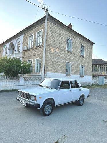 LADA (VAZ) 2107-4