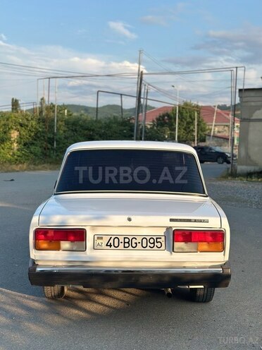 LADA (VAZ) 2107-6
