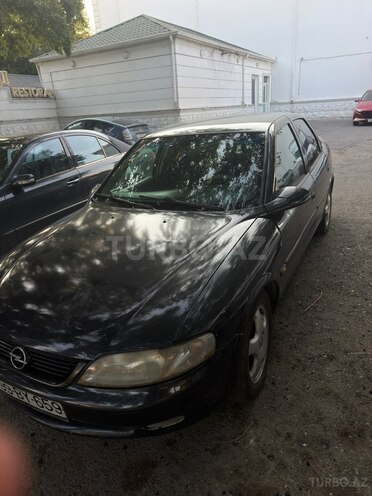 Opel Vectra-9