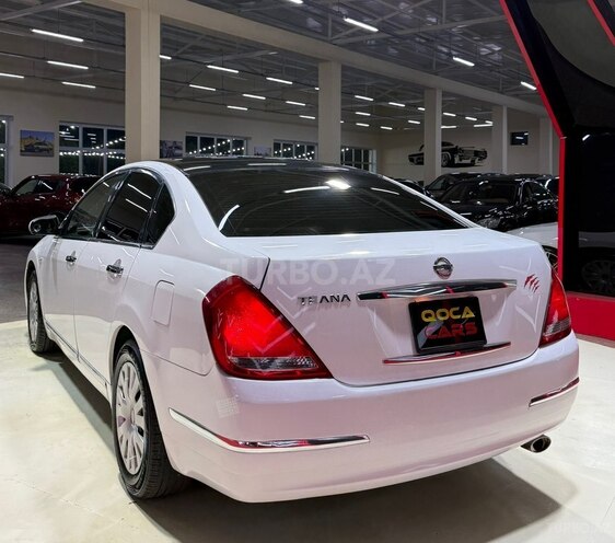 Nissan Teana-10