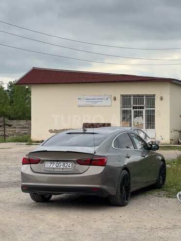 Chevrolet Malibu-13