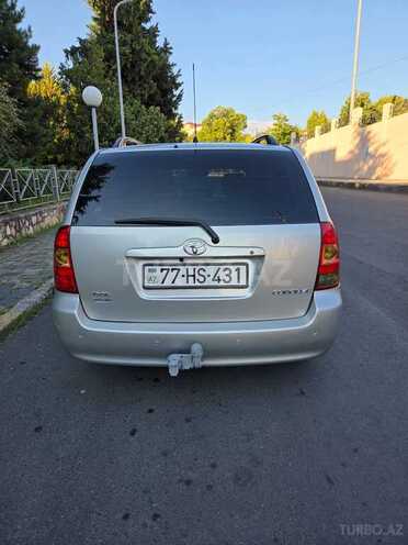 Toyota Corolla-9