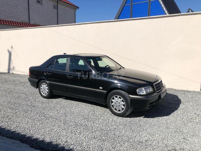 Mercedes C 180-7