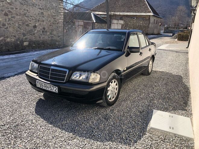 Mercedes C 180-13