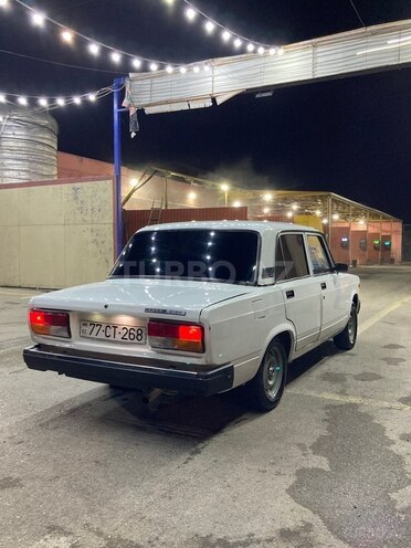 LADA (VAZ) 2107-5