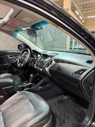 Hyundai ix35-18