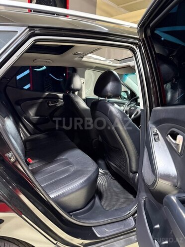 Hyundai ix35-14