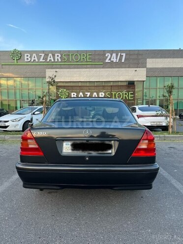 Mercedes C 180-2