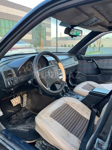 Mercedes C 180-7