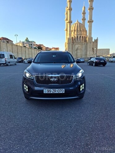 Kia Sorento-1