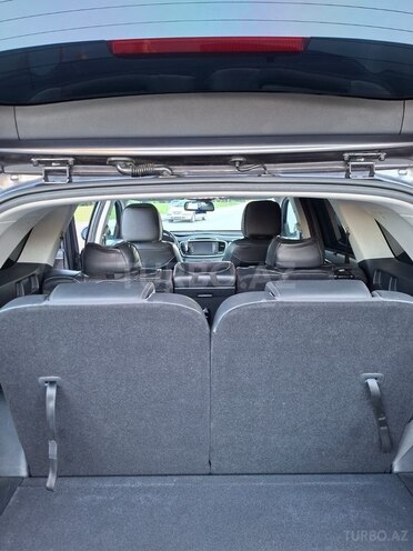 Kia Sorento-7