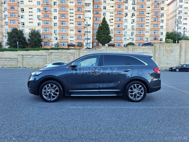 Kia Sorento-4