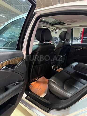 Mercedes E 350-12
