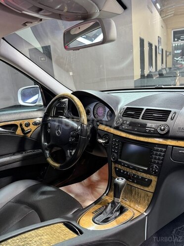 Mercedes E 350-18