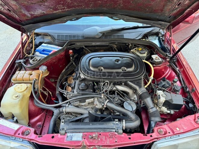 Mercedes 190-8