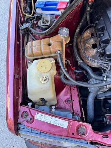 Mercedes 190-7