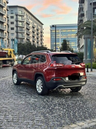 Jeep Cherokee-6
