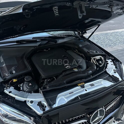 Mercedes C 300-11