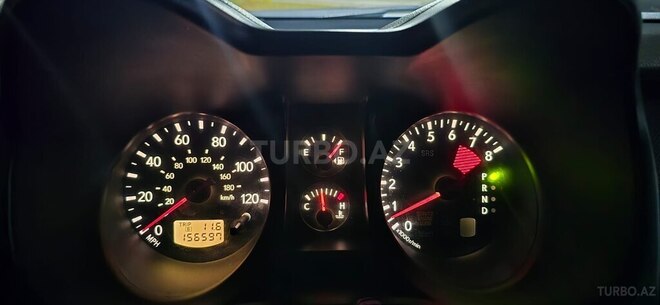 Mitsubishi Outlander-12