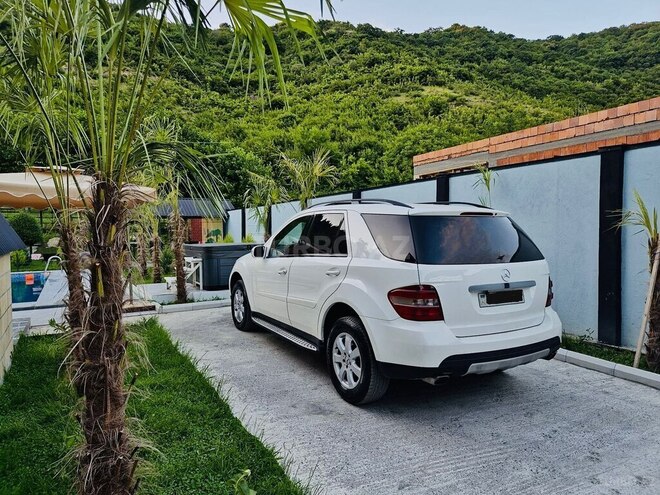 Mercedes ML 350 4MATIC-2