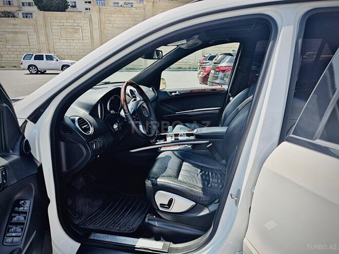 Mercedes ML 350 4MATIC-8