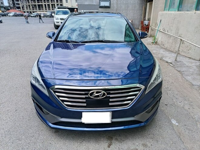 Hyundai Sonata-1