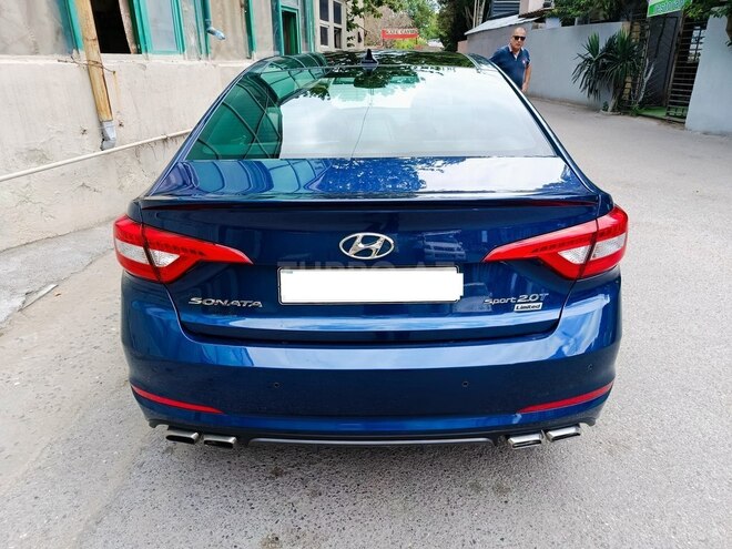 Hyundai Sonata-5