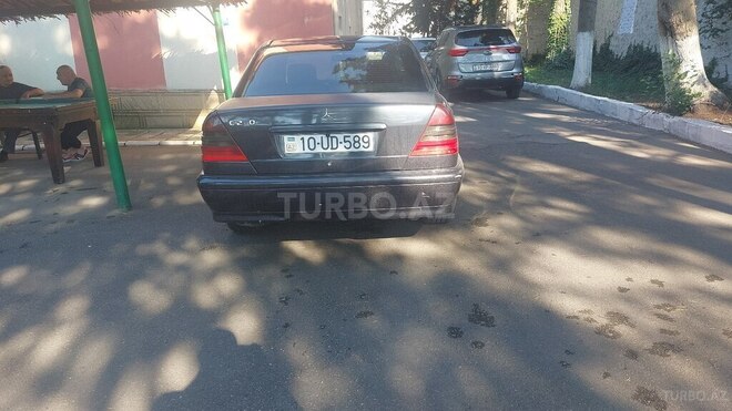 Mercedes C 180-3