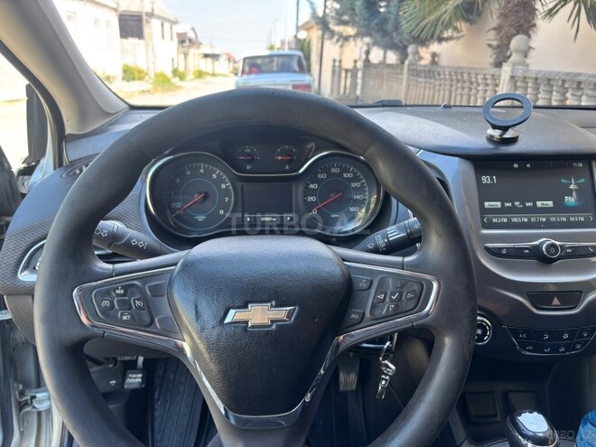 Chevrolet Cruze-5