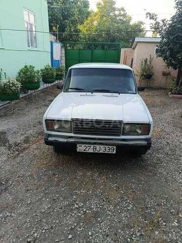 LADA (VAZ) 2107-1