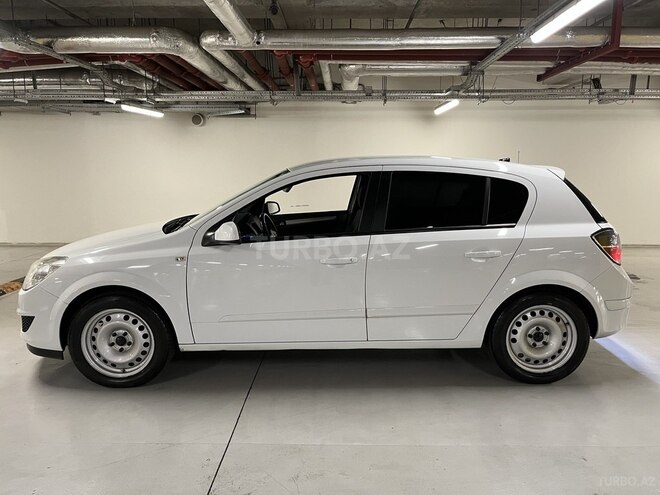 Opel Astra-4