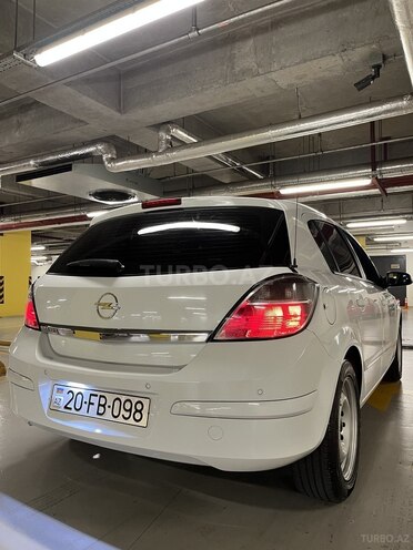 Opel Astra-8