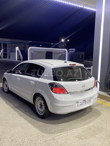 Opel Astra-16