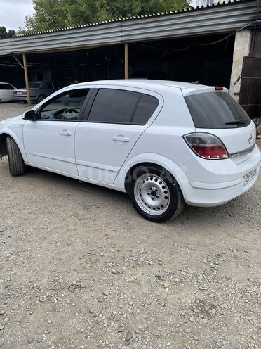 Opel Astra-15