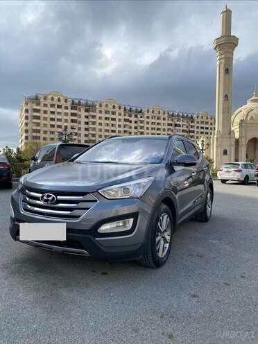Hyundai Santa Fe-1