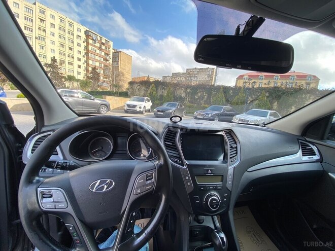 Hyundai Santa Fe-9