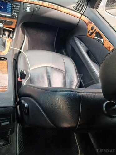 Mercedes E 350 4MATIC-14