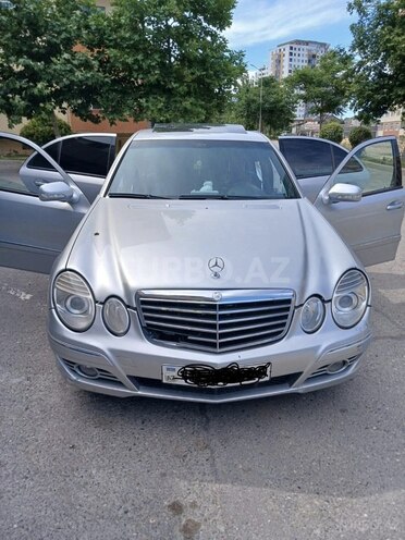 Mercedes E 350 4MATIC-8