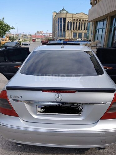 Mercedes E 350 4MATIC-11
