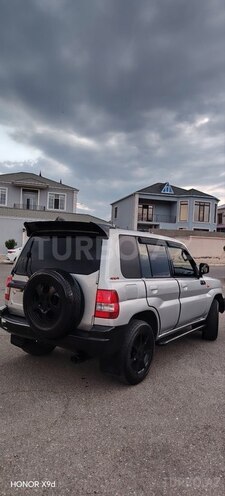 Mitsubishi Pajero io-10
