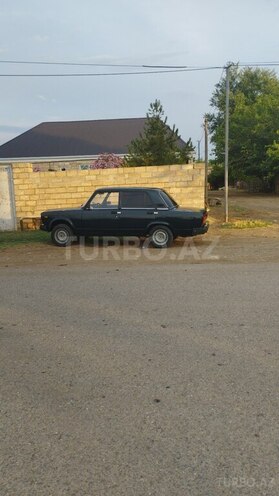 LADA (VAZ) 2107-4