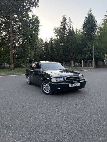Mercedes C 200-5