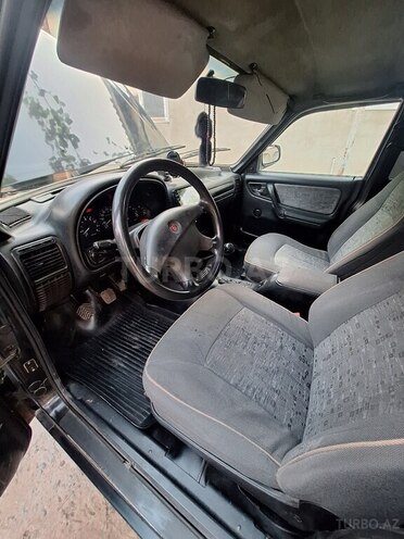 GAZ 3110 "Volga"-10