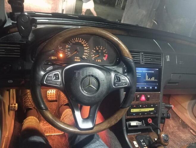 Mercedes C 240-2