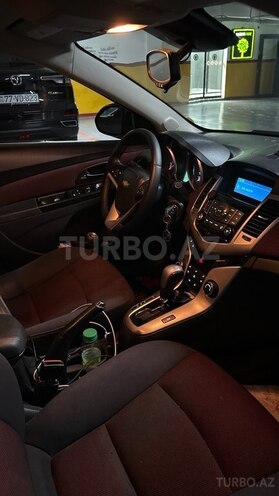 Chevrolet Cruze-5