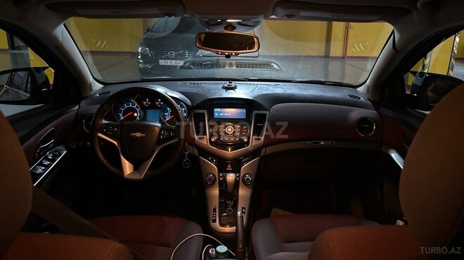 Chevrolet Cruze-7