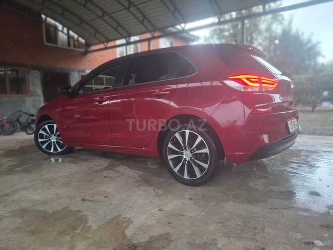 Hyundai i30-10